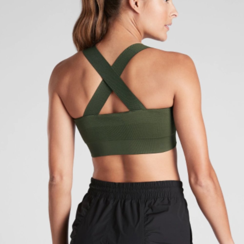NWT Athleta Green Serene Sports Bra